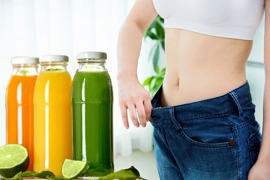 7 healthy juices to help burn belly fat. Graphics: Linh Trang
