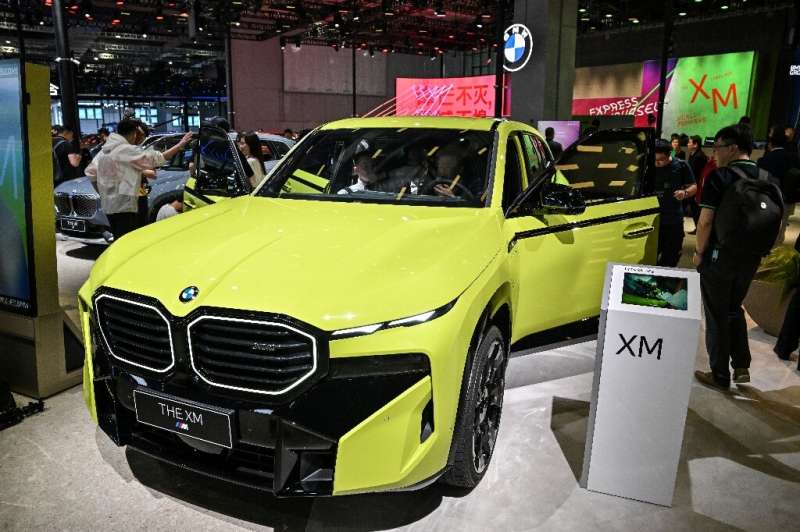 Doanh so mau xe SUV - BMW XM hieu nang cao giam gan 31% trong quy III nam nay. Anh: AFP