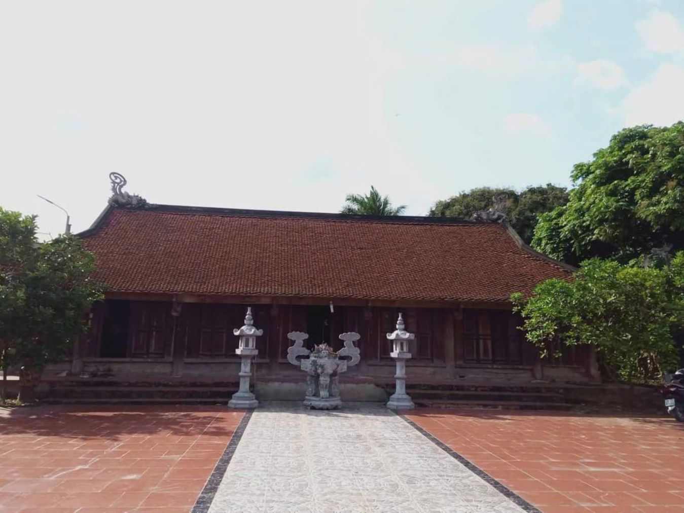 Nhà thờ họ Đặng ở Lương Xá, Chương Mỹ. Ảnh: Nguyễn Phong - Dư Tòa