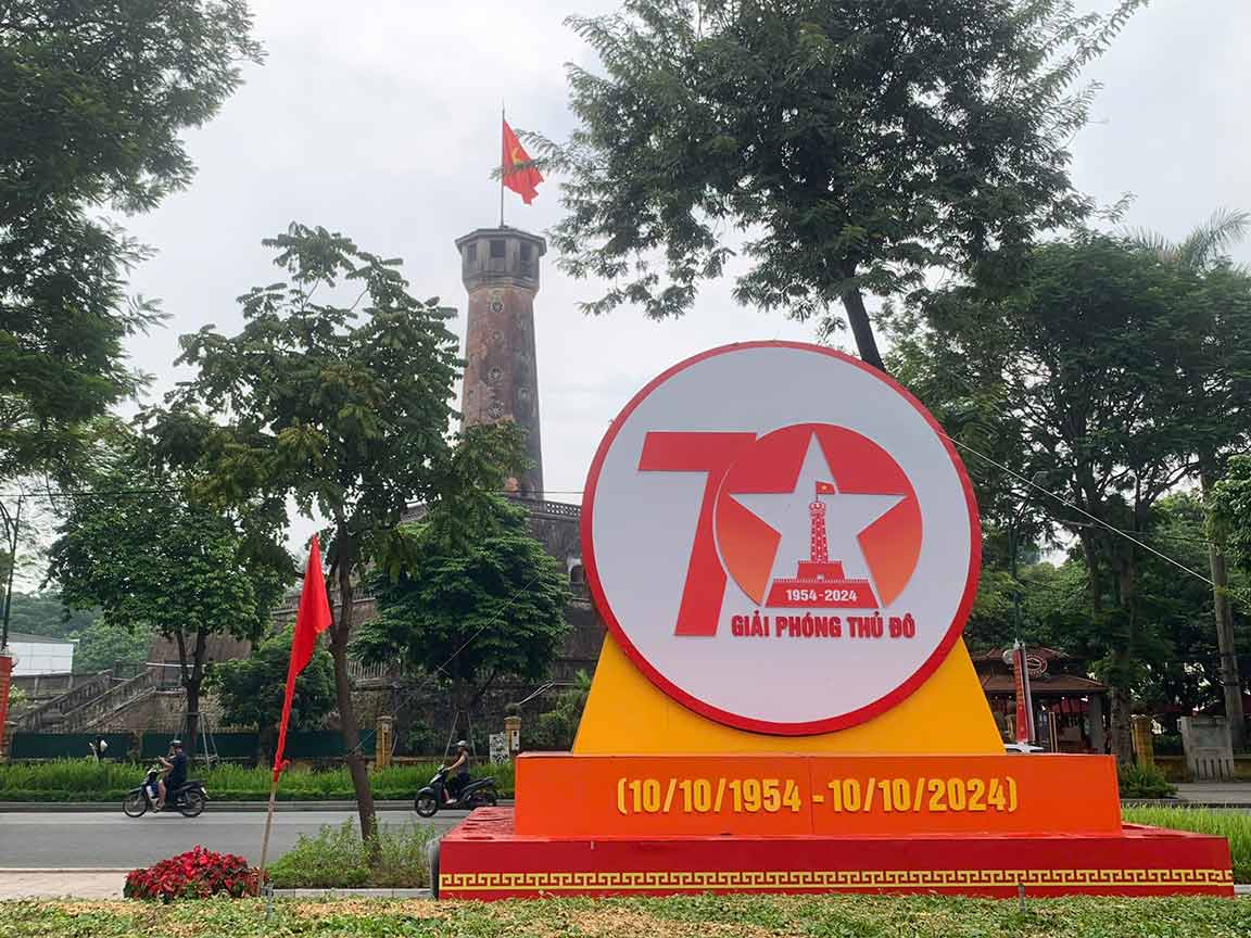 On the occasion of the 70th anniversary of the Capital Liberation Day, Hanoi organized a national workshop on a new vision for building the Capital. Photo: Nhat Minh