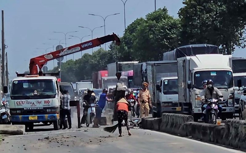 Truck accident on Highway 22 causes serious traffic jam.