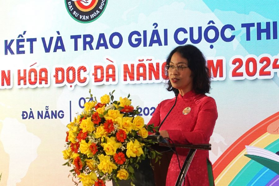Ba Nguyen Thi Hoi An - Pho Giam doc So Van hoa - The thao TP Da Nang phat bieu tai buoi le. Anh: Tran Thi