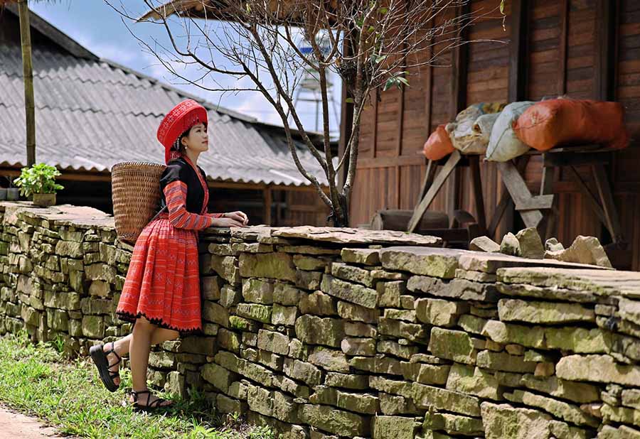 Tourists check in at Tia Lo community tourism village, Dien Bien Dong district, Dien Bien province. Photo: Ngoc Quy
