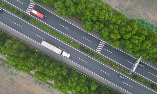 Cao tốc Cầu Giẽ - Ninh Bình, một trong những dự án chính của VEC. Ảnh: Hữu Chánh