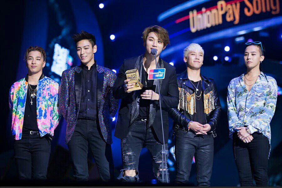 Big Bang tai le trao giai MAMA 2015. Anh: Naver