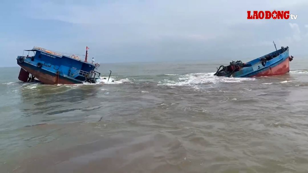 Sand carrier ship sank in Soc Trang waters
