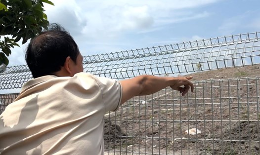 Người dân cụm công nghiệp Đà Nẵng hết lo bùn đất tràn vào nhà. Ảnh: Trần Thi