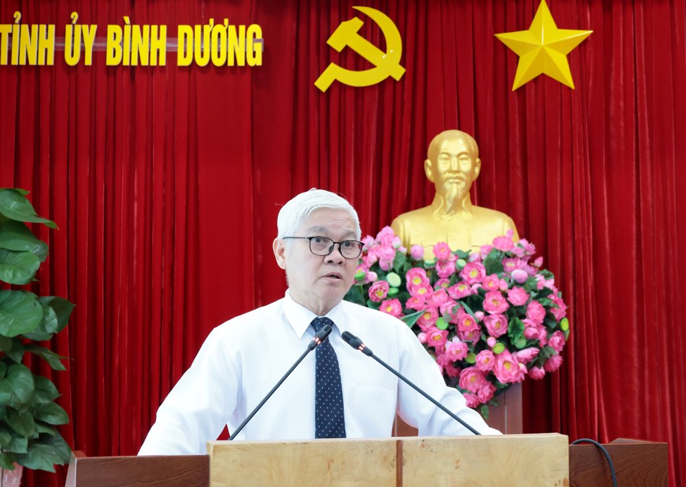 Ong Nguyen Van Loi - Bi thu Tinh uy Binh Duong Anh: UBND BD