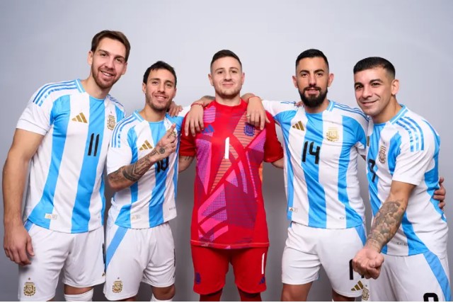 Tuyen futsal Argentina la tap the thi dau on dinh, voi thanh tich vao chung ket World Cup lan thu 3 lien tiep. Anh: FIFA