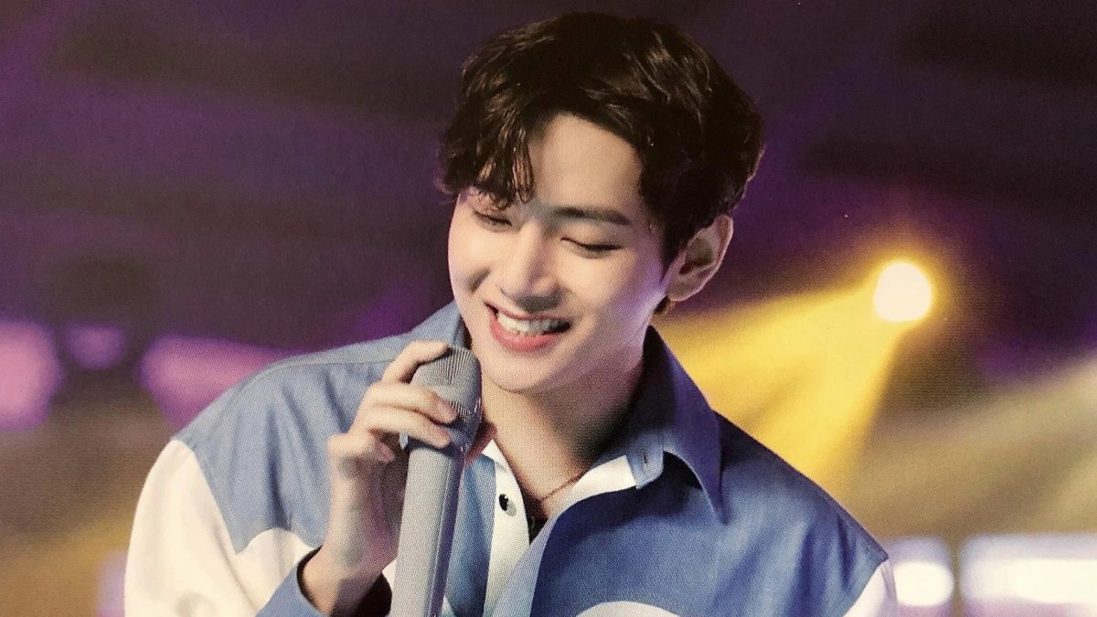 V BTS is a famous Kpop male god. Photo: X