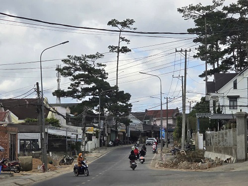 The Cam Ly - Phuoc Thanh road construction project has been adjusted to finish in 2025. Photo: Hoai Thanh