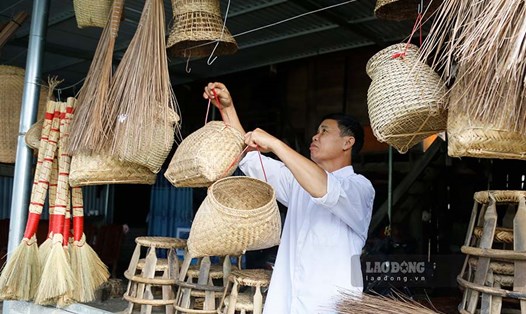 Mỗi sản phẩm mây tre đan là một tác phẩm nghệ thuật mang nhiều giá trị văn hóa. Ảnh: Quang Đạt