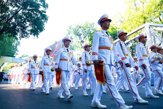 Chuong trinh cung la dip ky niem 25 nam Ha Noi don nhan danh hieu “Thanh pho Vi hoa binh” cua To chuc Giao duc, Khoa hoc va Van hoa cua Lien hop quoc (UNESCO). 