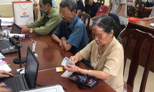 Nhiều trường hợp cán bộ xã sẽ được hưởng tăng lương hưu lần 2 sau khi tăng 15% nếu đáp ứng các điều kiện. Ảnh minh họa: Bảo Hân