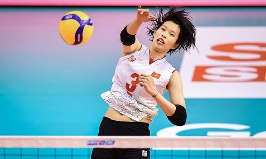 Thanh Thúy trong màu áo tuyển bóng chuyền nữ Việt Nam. Ảnh: VFV