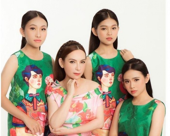 The three adopted daughters of the late singer Phi Nhung. Photo: NSCC.