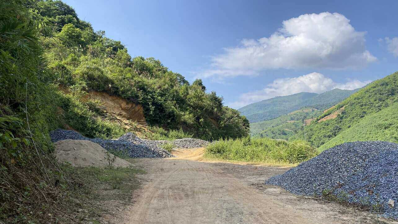 More than 80,000 square meters of rice and forest land have been converted by Son La province to carry out 8 investment projects. Photo: Minh Nguyen