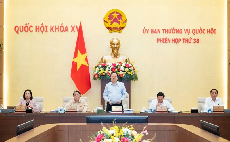Politburo member and National Assembly Chairman Tran Thanh Man delivered the opening speech at the 38th session of the National Assembly Standing Committee. Photo: Pham Thang