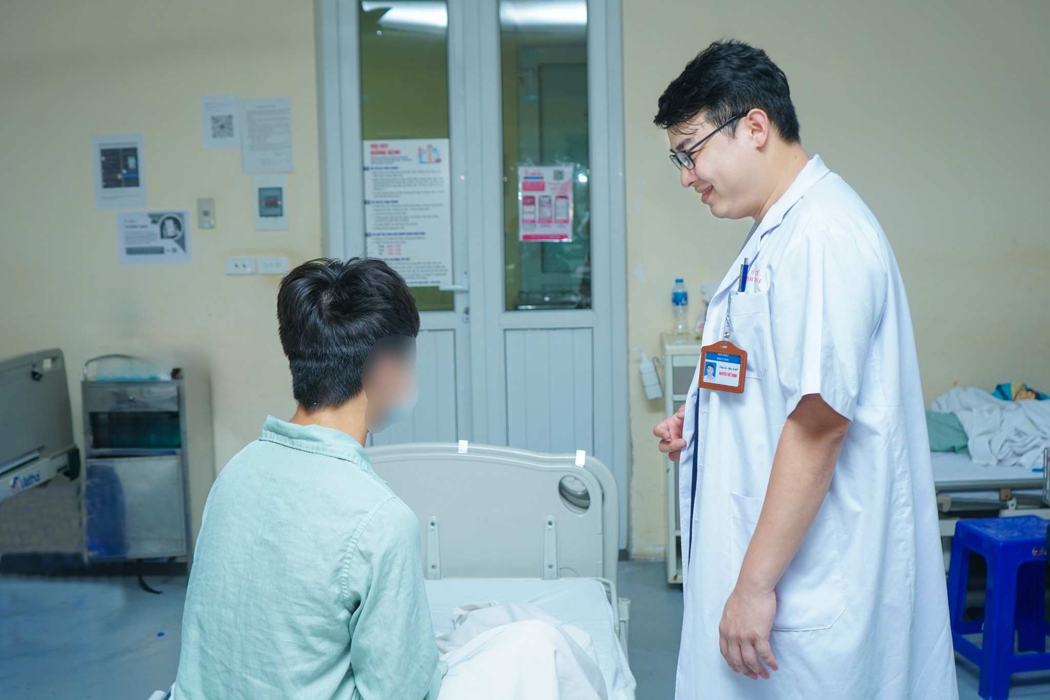 A young man almost lost his manhood because of teenage curiosity, and was given timely emergency treatment by doctors. Photo: BVCC