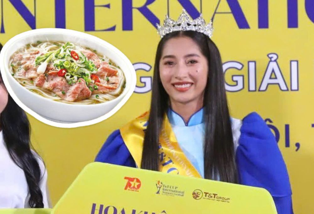 Women's soccer striker Quinley Quezada prefers chicken pho to Vietnamese beef pho. Photo: Hoang Hue