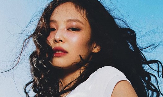 Jennie Blackpink sẽ trở lại với sản phẩm solo. Ảnh: AlllKpop