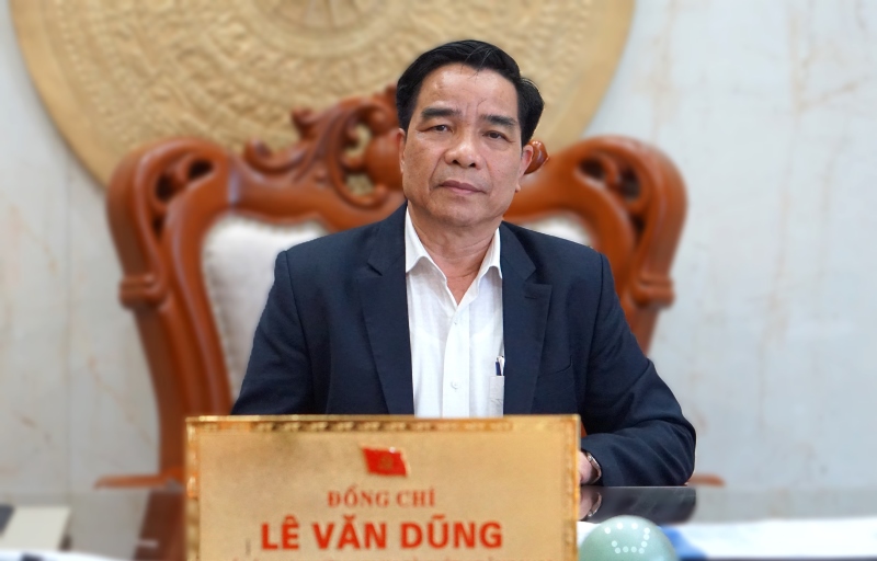 Ong Le Van Dung - Pho Bi thu, Chu tich UBND tinh Quang Nam danh gia cong tac phong chong tham nhung da dat duoc nhung ket qua quan trong. Anh: Hoang Bin