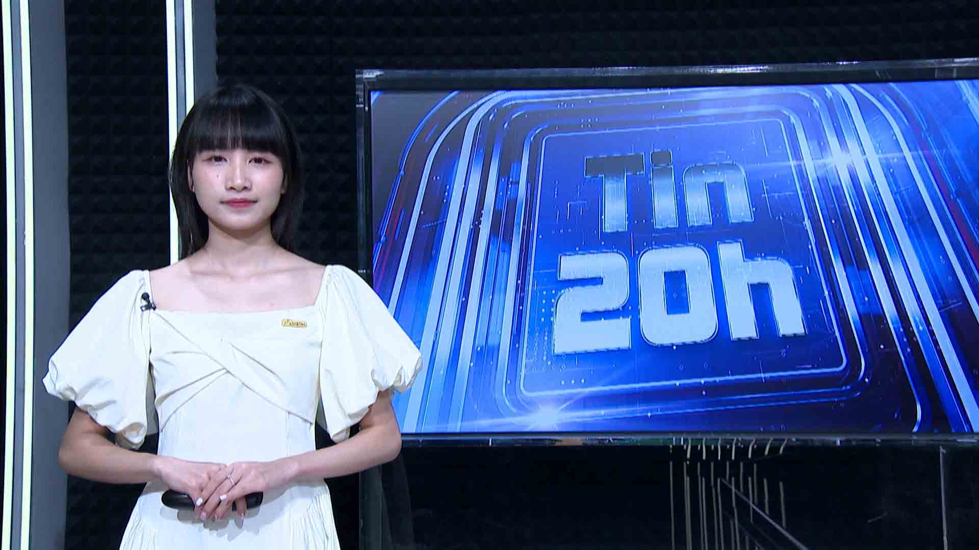 20h News: More than 100 households hand over land to open a road in the center of Hanoi