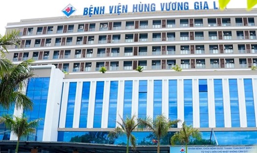 Bệnh viện Hùng Vương Gia Lai, nơi người phụ nữ nhảy lầu tử vong. Ảnh: Thanh Tuấn