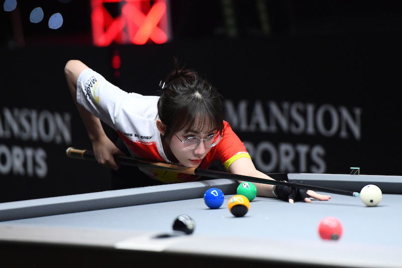 Voi cong dong yeu billiards Viet Nam, Celina (biet anh cua Tuyet Anh) khong con qua xa la. Trong nam qua, co lien tuc tham gia cac giai dau phong trao lon, nho de ren luyen ki nang.