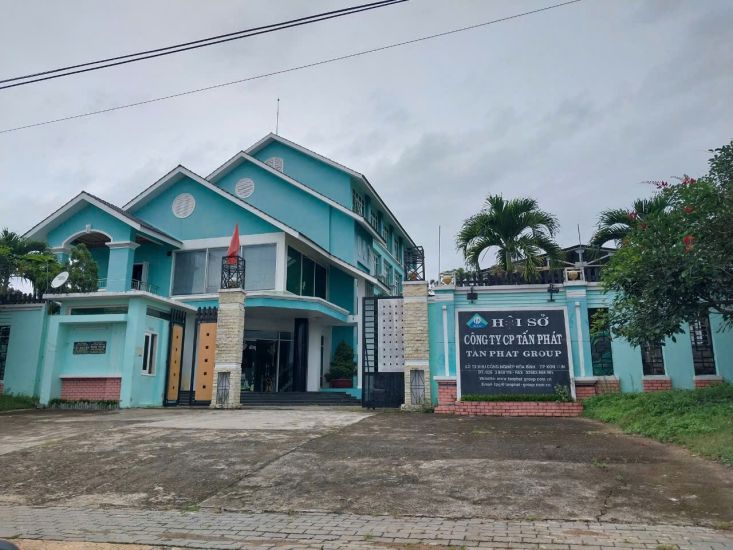 Công ty Cổ phần Tấn Phát tại Kon Tum chuyên xây dựng thủy điện, chậm đóng bảo hiểm xã hội nhiều tỉ đồng của người lao động. Ảnh: THANH TUẤN