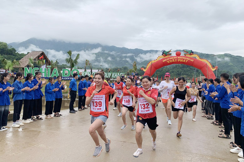 The “Nghia Do Xanh” running race will be stopped so that Bao Yen district can focus on overcoming the damage caused by storms and floods. Photo: Lao Cai Department of Tourism