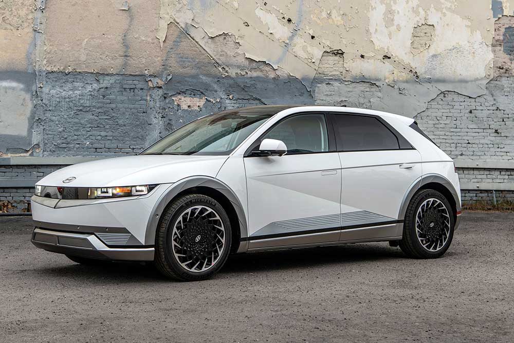 The Hyundai Ioniq 5 is one of the highly rated mid-size electric cars. Photo: Hyundai