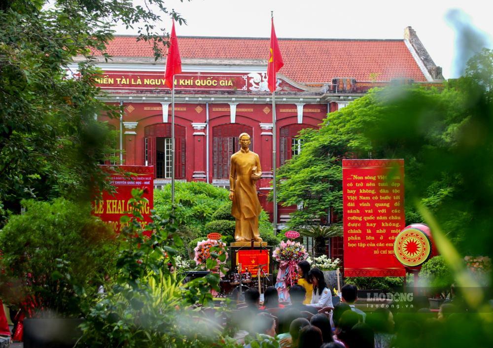 Truoc Phu Duc, Hue co 6 nha leo nui khac da tung lot vao Chung ket Duong len dinh Olympia, bao gom: Nguyen Nguyen Thai Bao-A quan nam 2005, Nguyen Manh Tan-Quy quan nam 2008, Ho Ngoc Han-Quan quan nam 2009. Thai Ngoc Huy-A quan nam 2011. Ho Dac Thanh Chuong-Quan quan nam 2016. Nguyen Minh Triet-Quy quan nam 2023.