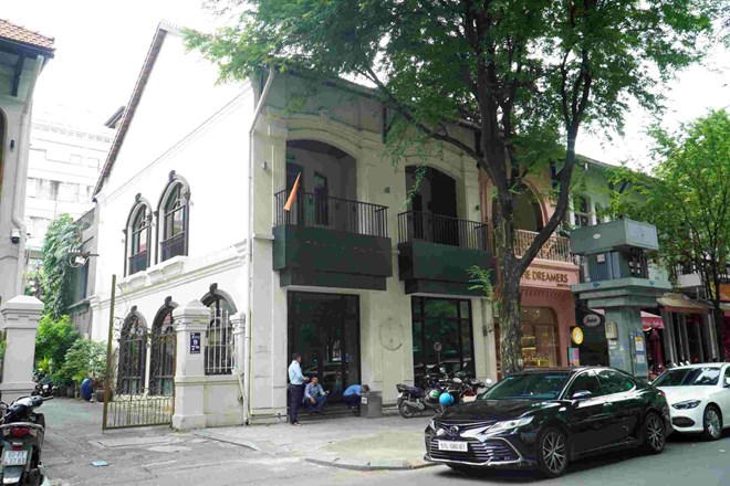 Starbucks Reserve Hàn Thuyên trả lại mặt bằng bán lẻ tại trung tâm quận 1. Ảnh: Ngọc Lê