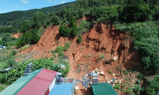 Khu vực nguy cơ sạt lở ở xã Hiệp Thạnh. Ảnh: Hoài Thanh