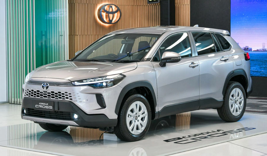 Many older hybrid models are still worth buying in late 2024. Photo: Toyota
