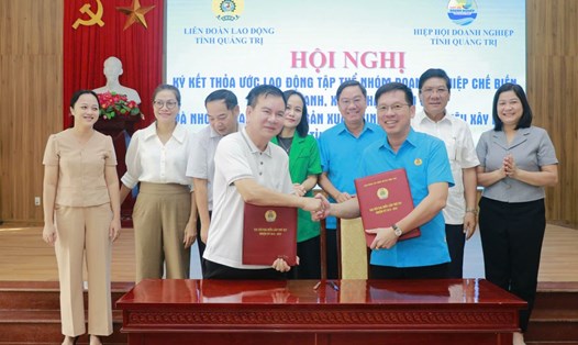 Ký kết thỏa ước lao động tập thể nhóm doanh nghiệp mang lại nhiều lợi ích cho người lao động. Ảnh: Hưng Thơ
