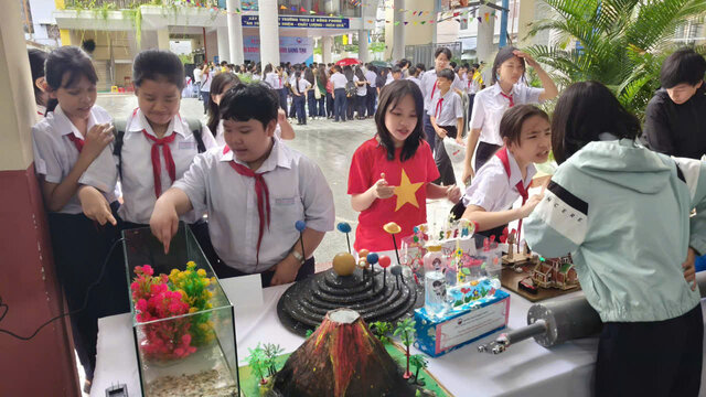 STEM training is an inevitable trend in the context of the 4.0 Industrial Revolution. Photo: Mai Huong