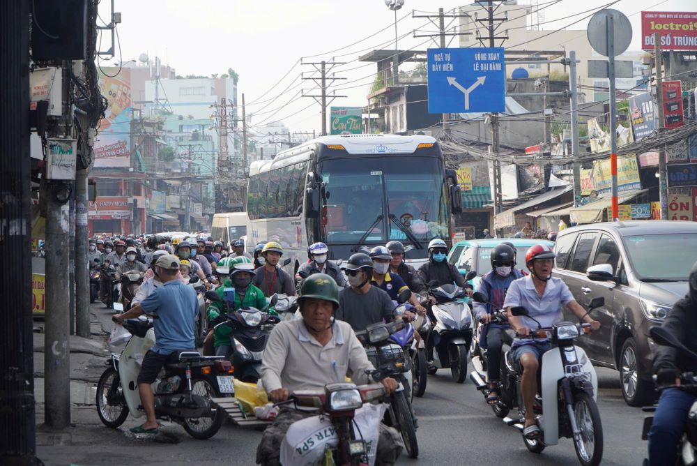 Theo thong ke cua So Giao thong van tai TPHCM, trong 9 thang dau nam 2024, doan tu duong Au Co den duong Tan Ky Tan Quy, quan Tan Binh xay ra 569 lan un u.  