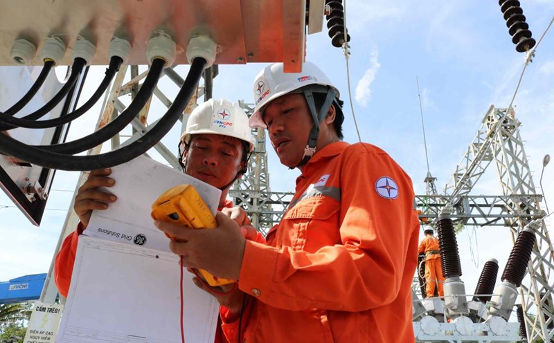 Managing electricity prices according to a suitable roadmap, not "jerky". Photo: EVN