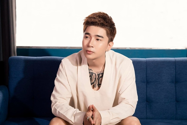 Singer Chi Dan. Photo: Singer MV