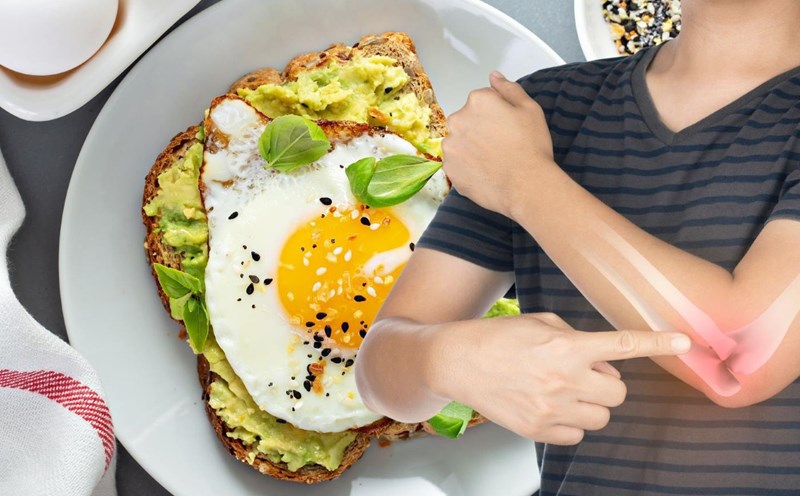 Breakfast rich in vitamin D to maintain healthy bones and teeth. Graphics: Thanh Thanh