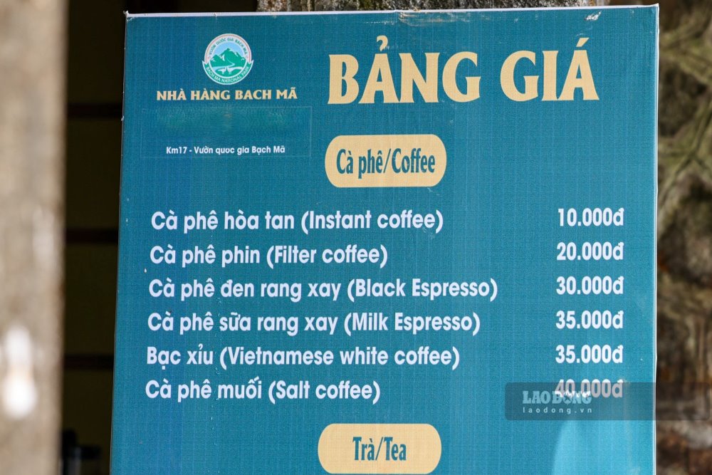 Ngay bai do xe co tiem ca phe, an sang kha day du tien nghi, gia ca ro rang hop ly, day co the lam diem dung chan nghi ngoi, phuc hoi nang luong trong qua trinh tham quan Bach Ma.