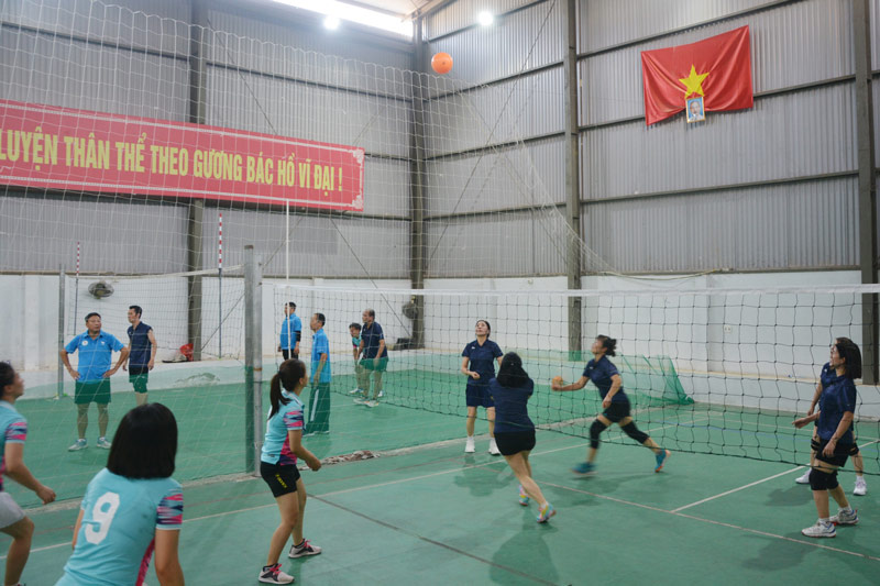 Sports activities to celebrate the founding anniversary of Lao Cai Provincial Trade Union. Photo: Dinh Dai