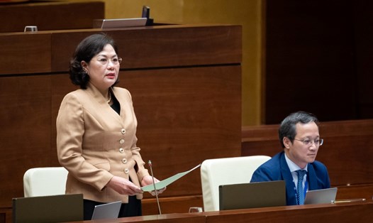 Thống đốc Ngân hàng Nhà nước Nguyễn Thị Hồng là tư lệnh ngành đầu tiên đăng đàn trả lời chất vấn trước Quốc hội. Ảnh: Phạm Thắng