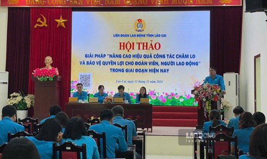 Toàn cảnh buổi hội thảo về giải pháp nâng cao hiệu quả trong công tác chăm lo, bảo vệ người lao động tại Lào Cai. Ảnh: Đinh Đại