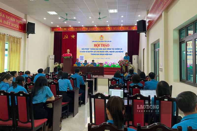 Buoi hoi thao la dip de cac don vi cong doan dua ra y kien, gop y trong viec nang cao hieu qua cham lo cho doan vien, lao dong. Anh: Dinh Dai