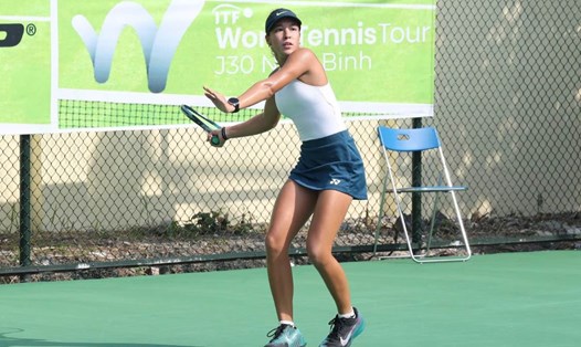 Những tay vợt trẻ quốc tế giàu tiềm năng ở độ tuổi U18 đến Ninh Bình tham dự giải. Ảnh: Hoa Đào
