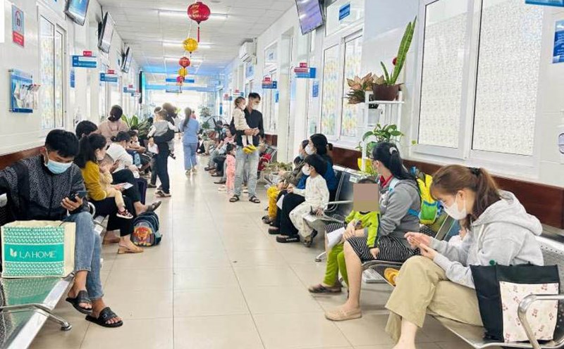 Quang Ngai Province Maternity and Pediatrics Hospital prohibits smoking in the hospital, ensuring a clean, smoke-free environment for patients and medical staff. Photo: Vien Nguyen