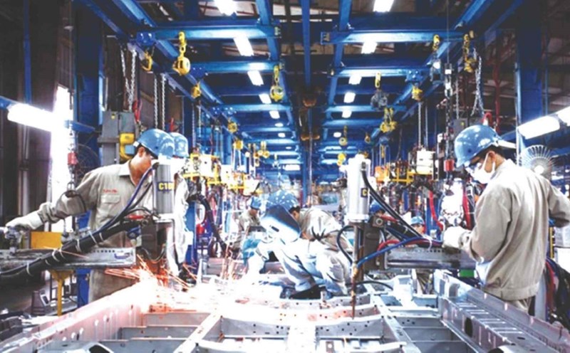 Supporting industry enterprises have more policies to develop. Photo: Tran Minh